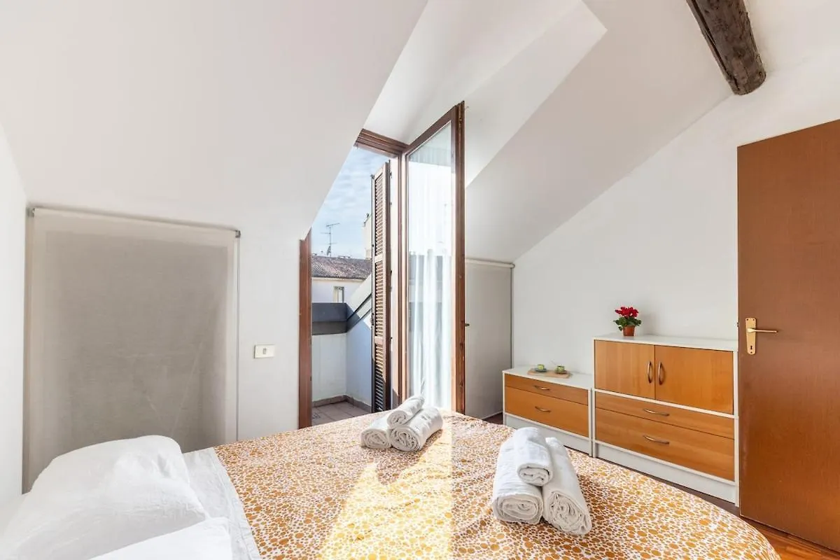 Daire Suite Con Bagno Privato Con Wifi A 200M Dalla Metro Milano İtalya