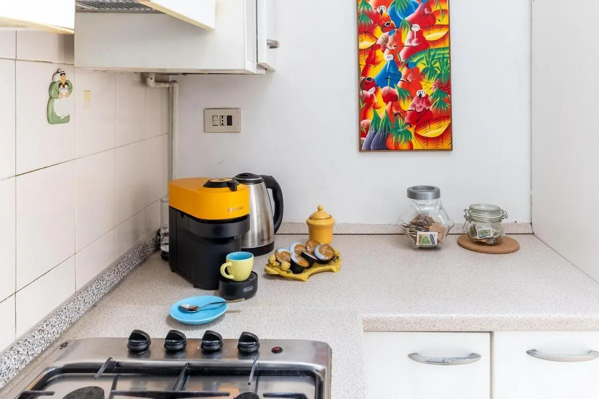 Suite Con Bagno Privato Con Wifi A 200M Dalla Metro Milano İtalya