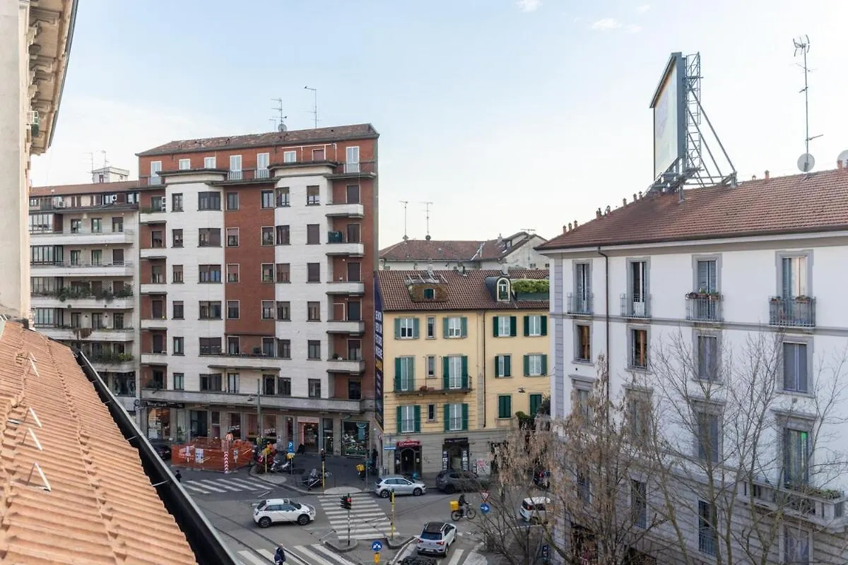 Suite Con Bagno Privato Con Wifi A 200M Dalla Metro Milão 0*,  Itália